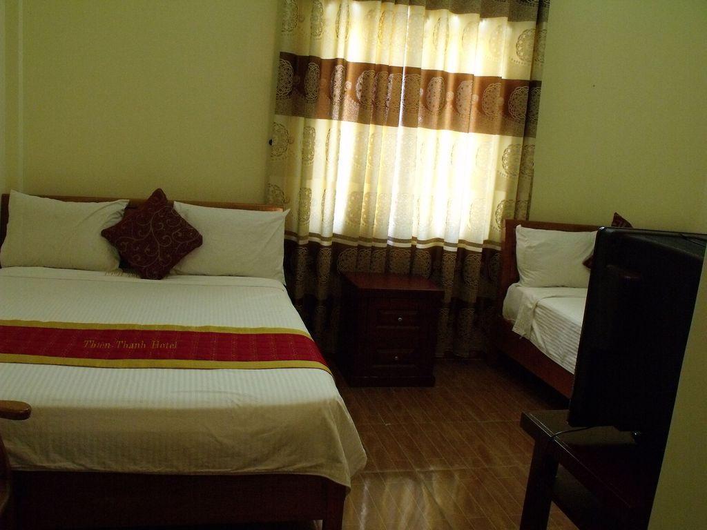 Thien Thanh Hotel Phong Nha Exterior foto